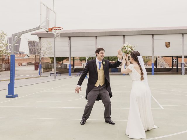 La boda de Nacho y María en Villalbilla, Madrid 104