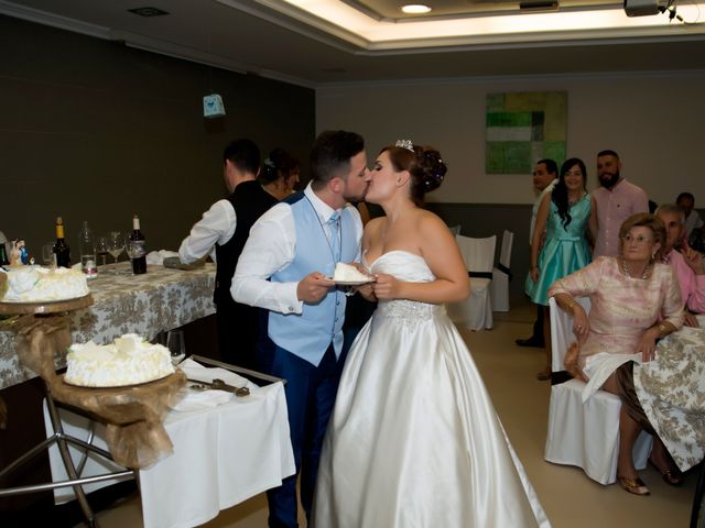 La boda de Javier y Myriam en Santa Maria Del Aguila, Almería 35