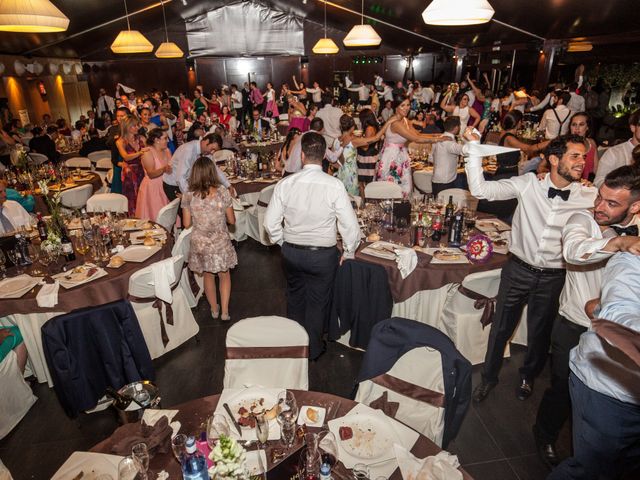 La boda de Diego y Bea en Ponferrada, León 36