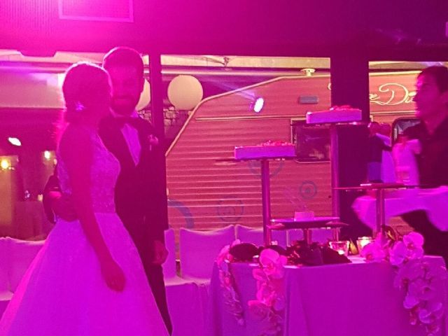 La boda de Juan y Lorena en Sallent, Barcelona 1