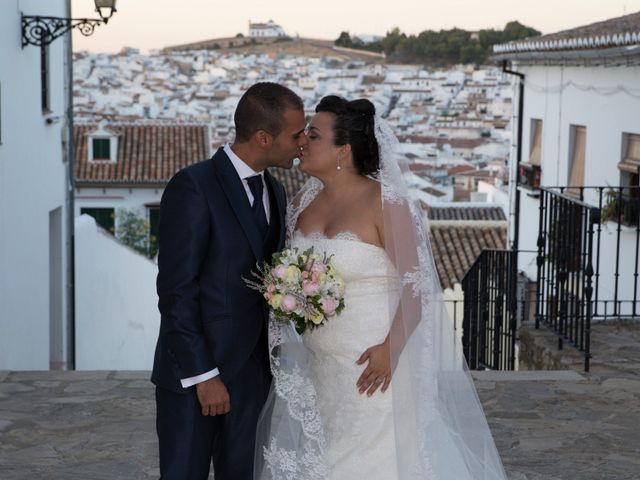 La boda de Luis y Alejandra en Antequera, Málaga 33
