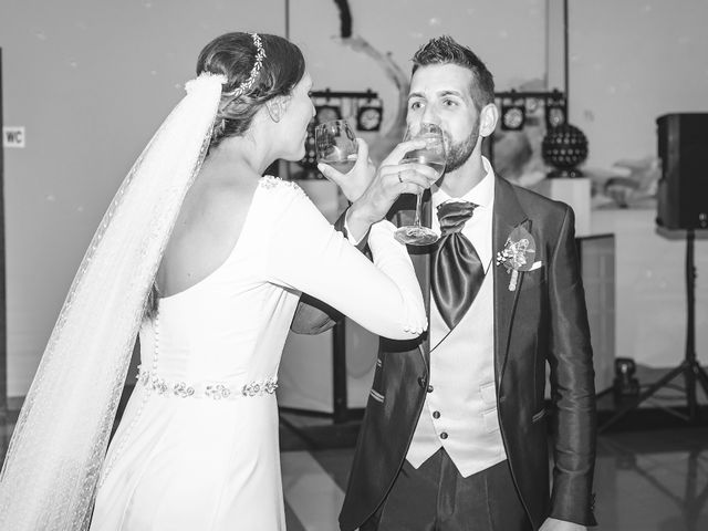 La boda de Alberto y Claudia en Noreña, Asturias 26