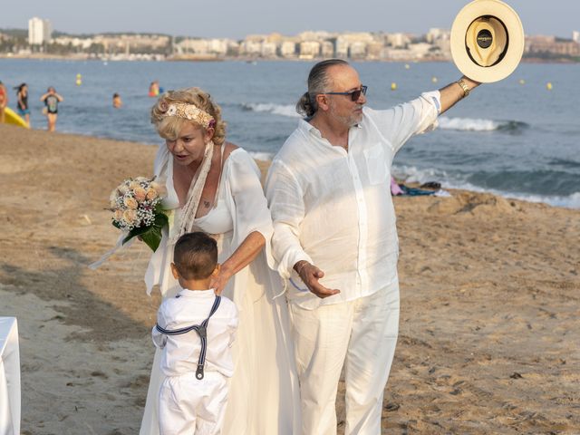 La boda de Thierry y Gladis en Cambrils, Tarragona 51