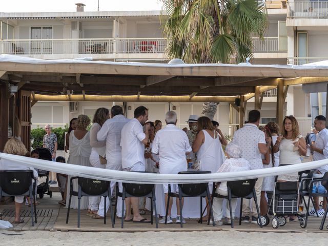 La boda de Thierry y Gladis en Cambrils, Tarragona 86