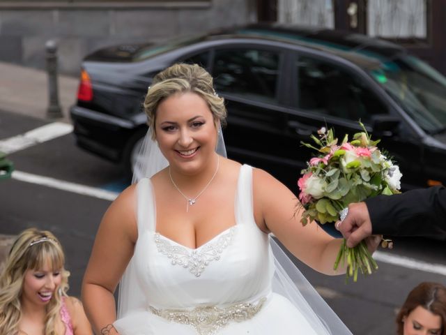 La boda de Juanjo y Carla en Icod de los Vinos, Santa Cruz de Tenerife 17