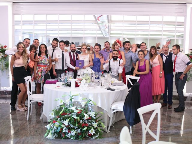 La boda de Pedro y Irene en Villamediana De Iregua, La Rioja 48