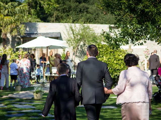 La boda de Toño y Sonia en Sarria (Casco Urbano), Lugo 33