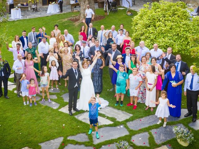 La boda de Toño y Sonia en Sarria (Casco Urbano), Lugo 2