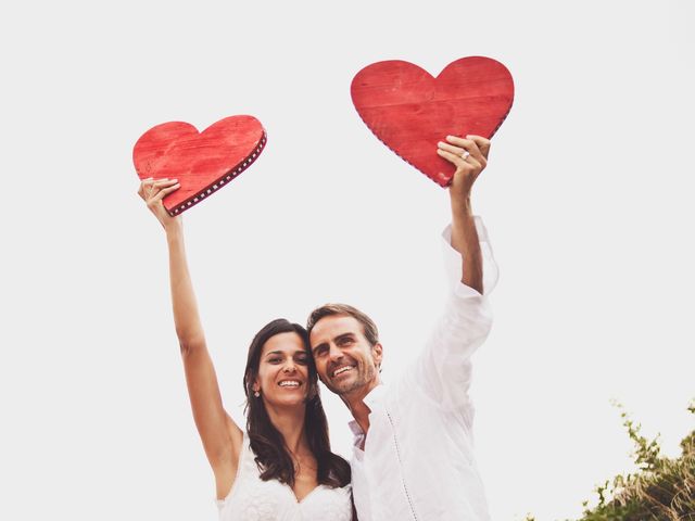 La boda de J.O y Lorena en Cala De San Vicente Ibiza, Islas Baleares 6