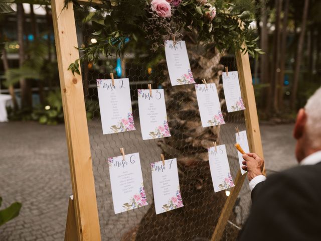 La boda de Julio y Natalia en Arucas, Las Palmas 42