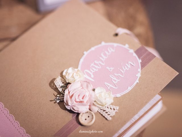 La boda de Adrián y Patricia en L' Hospitalet De Llobregat, Barcelona 36