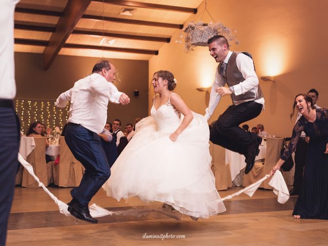 La boda de Adrián y Patricia en L' Hospitalet De Llobregat, Barcelona 42