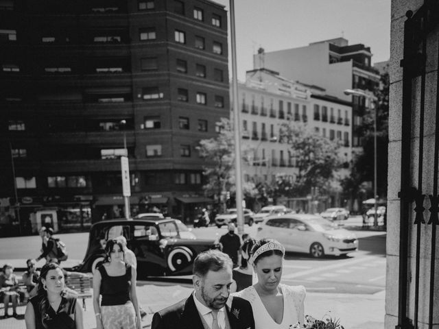 La boda de Jaime y Julia en Soto De Viñuelas, Madrid 36