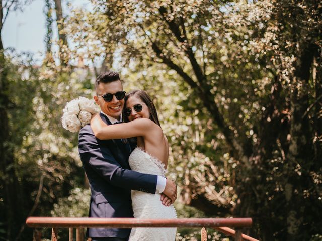 La boda de Adrian y Issa en Santiago De Compostela, A Coruña 30