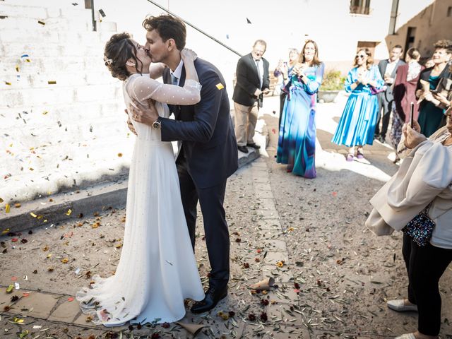 La boda de Carlos y Patricia en La Riera De Gaia, Tarragona 24