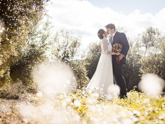 La boda de Carlos y Patricia en La Riera De Gaia, Tarragona 30