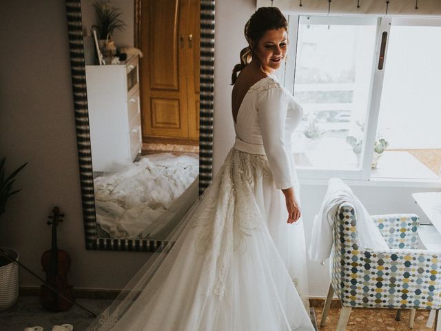 La boda de Carlos y Laura en Oliva, Valencia 22