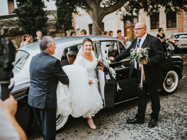 La boda de Carlos y Laura en Oliva, Valencia 23