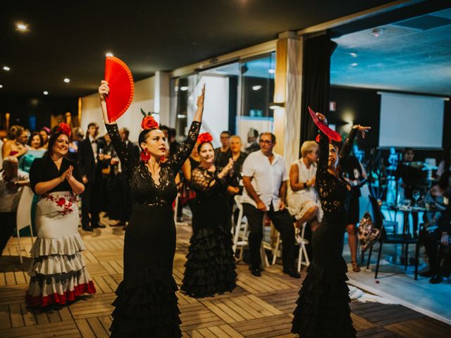 La boda de Carlos y Laura en Oliva, Valencia 35