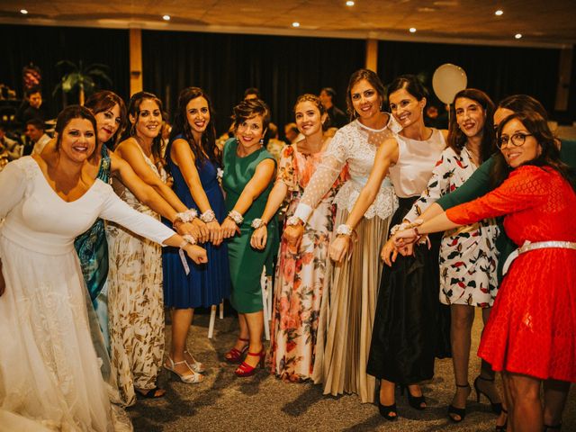 La boda de Carlos y Laura en Oliva, Valencia 41