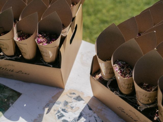 La boda de Marina y Álvaro en Talamanca Del Jarama, Madrid 17
