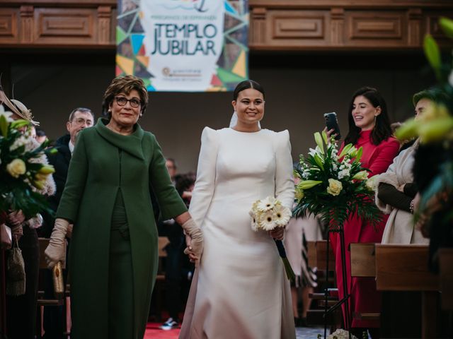 La boda de Cristina y Javier en Mota Del Cuervo, Cuenca 27