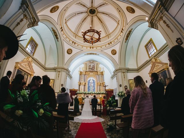 La boda de Cristina y Javier en Mota Del Cuervo, Cuenca 33