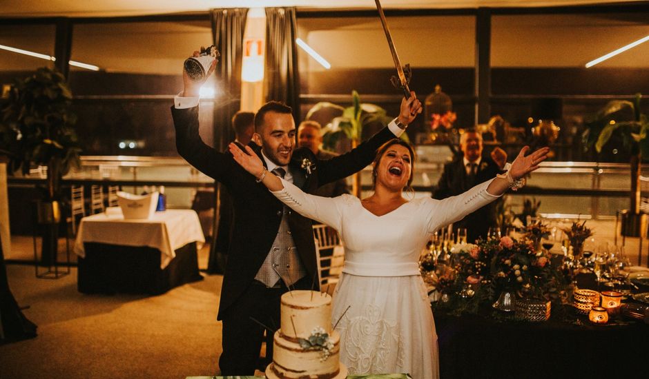La boda de Carlos y Laura en Oliva, Valencia