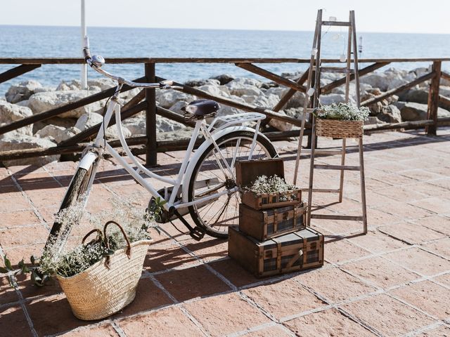 La boda de Josué  y Cynthia  en Benajarafe, Málaga 4