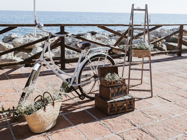 La boda de Josué  y Cynthia  en Benajarafe, Málaga 8