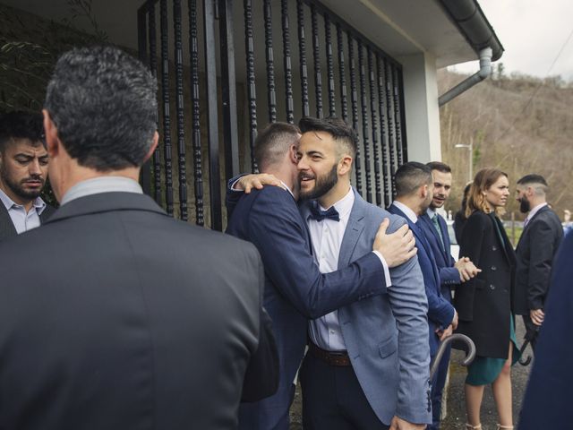 La boda de Daniel y Iris en Gijón, Asturias 10