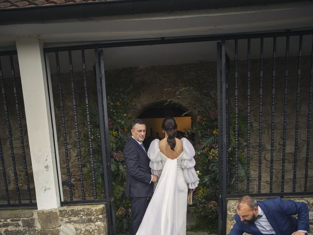 La boda de Daniel y Iris en Gijón, Asturias 21