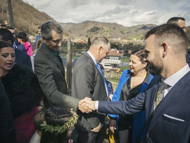 La boda de Daniel y Iris en Gijón, Asturias 67