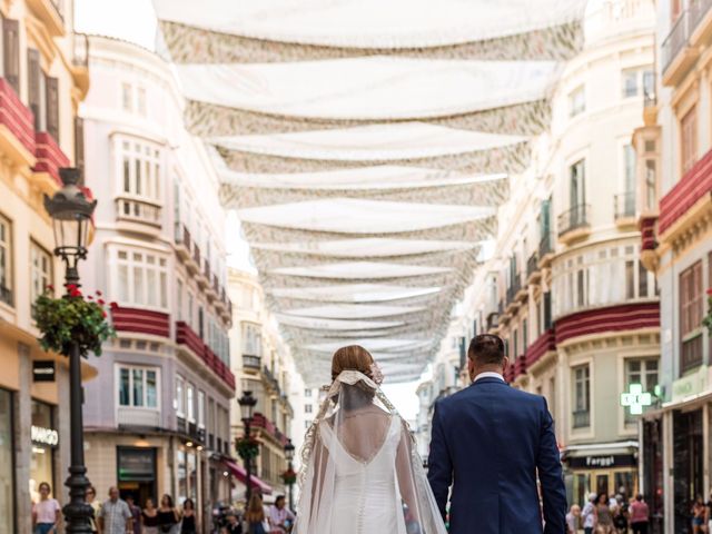 La boda de Antonio y Carmen en Málaga, Málaga 17