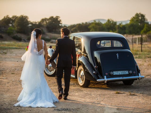 La boda de Dani y Laura en Guadarrama, Madrid 13