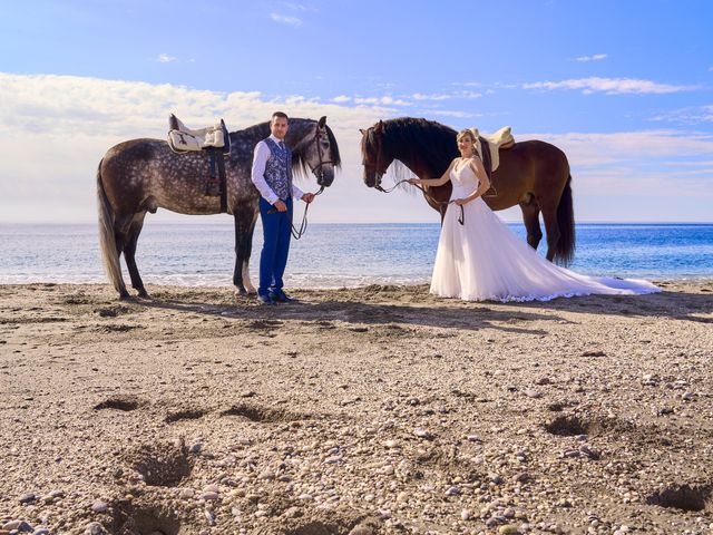 La boda de Yolanda y Antonio en El Ejido, Almería 2