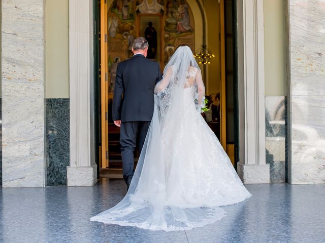 La boda de Fran y Soni en L' Hospitalet De Llobregat, Barcelona 11
