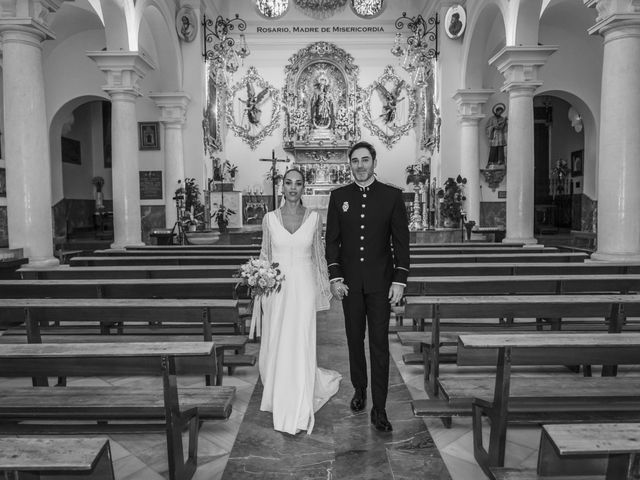 La boda de Elena y Salva en Fuengirola, Málaga 36