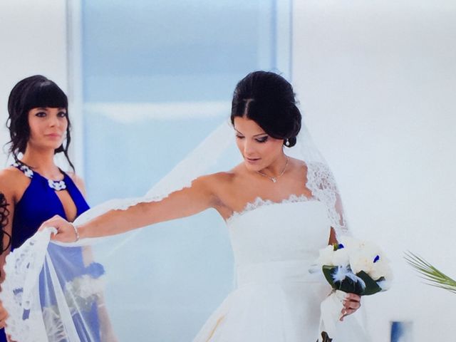 La boda de Kike y Yasmina  en Valencia, Valencia 21