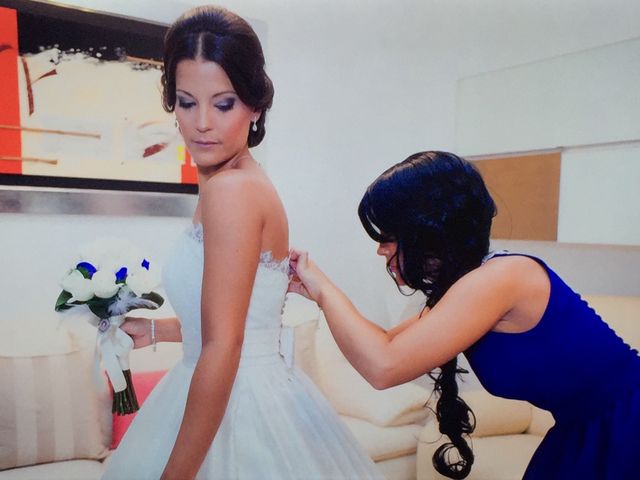 La boda de Kike y Yasmina  en Valencia, Valencia 39