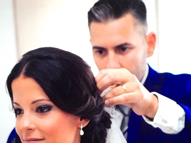 La boda de Kike y Yasmina  en Valencia, Valencia 41