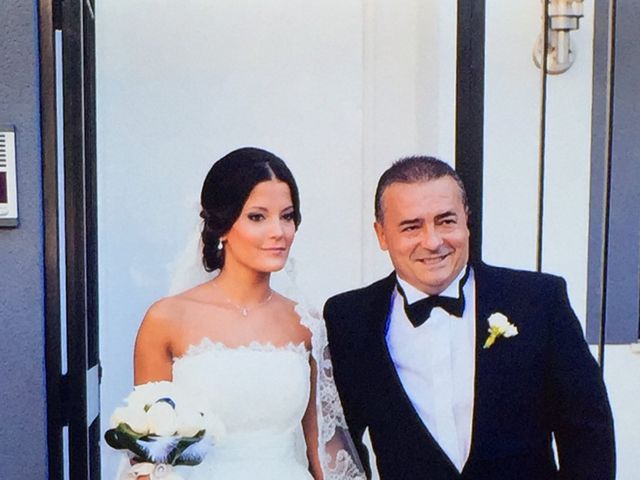 La boda de Kike y Yasmina  en Valencia, Valencia 48
