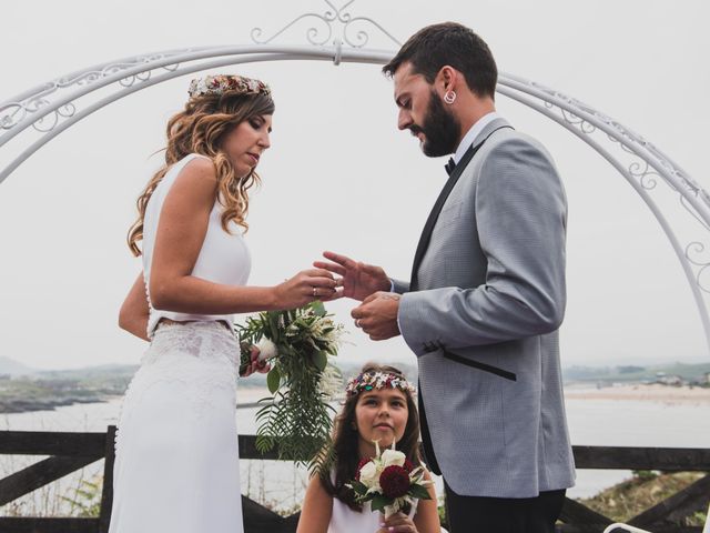 La boda de Oscar y Lara en Suances, Cantabria 14