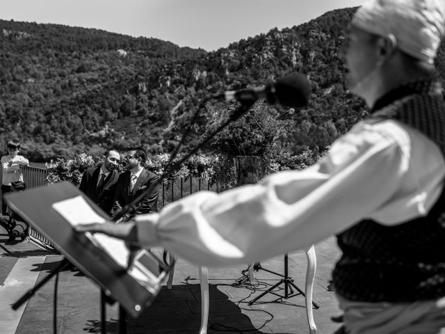 La boda de Alessandro y Alejandro en Ligüerre De Cinca, Huesca 40