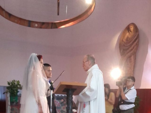 La boda de Dennys Andrés  y Leslie  en L&apos; Hospitalet De Llobregat, Barcelona 13