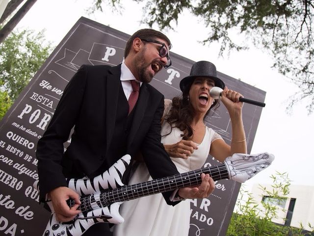 La boda de Berni y Carla en Madrid, Madrid 11