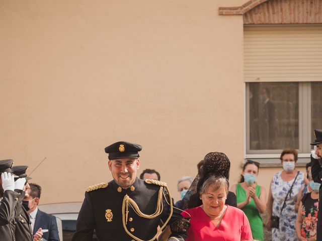 La boda de Mario y Mónica en Pueblo Lucillos, Toledo 9