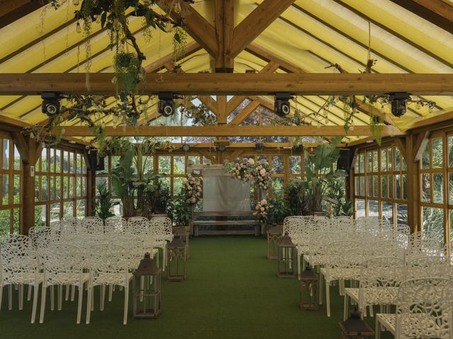 La boda de Tony y Trini en El Vellon, Madrid 11