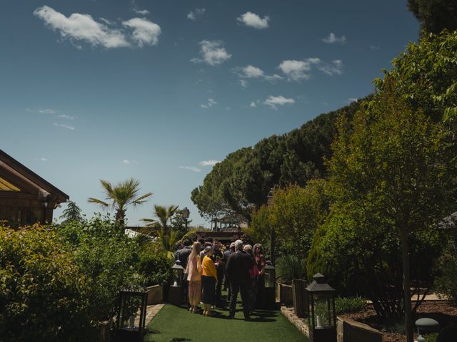 La boda de Tony y Trini en El Vellon, Madrid 26
