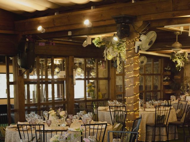 La boda de Tony y Trini en El Vellon, Madrid 74